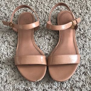 Tory Burch 7.5 sandals.
